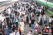 巴彦淖尔铁路端午假期运输收官，累计发送旅客7875.2万人次